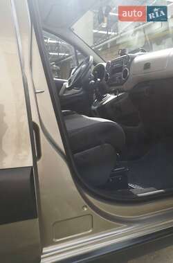 Минивэн Citroen Berlingo 2012 в 