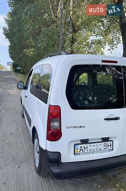 Минивэн Citroen Berlingo 2011 в 