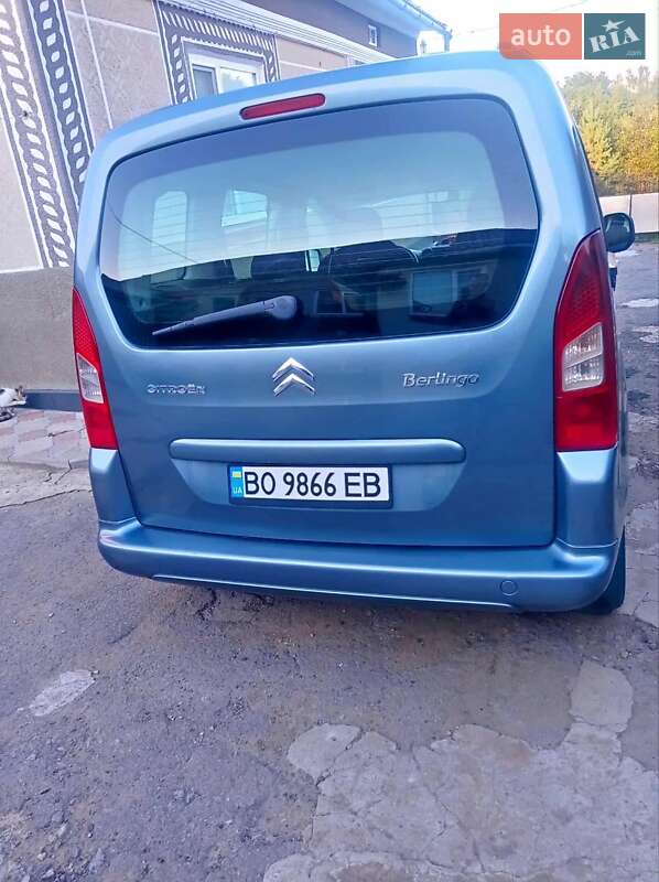 Мінівен Citroen Berlingo 2011 в Чорткові