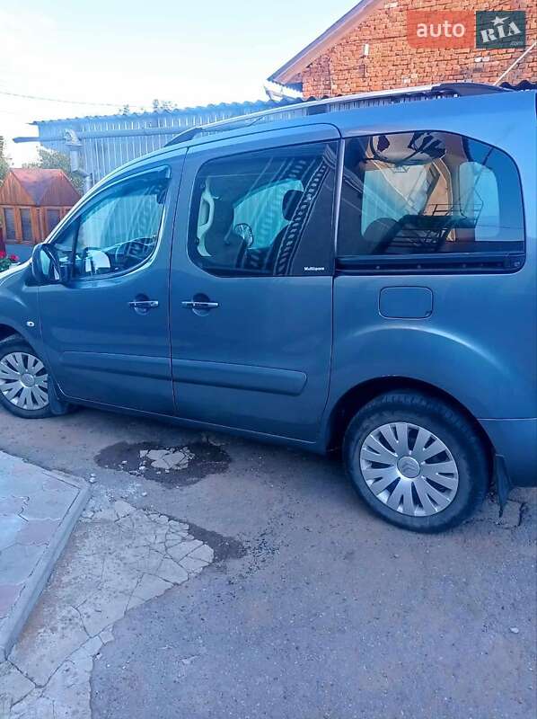 Мінівен Citroen Berlingo 2011 в Чорткові
