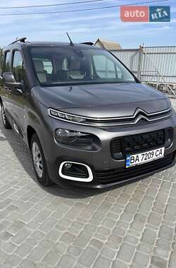 Минивэн Citroen Berlingo 2019 в 