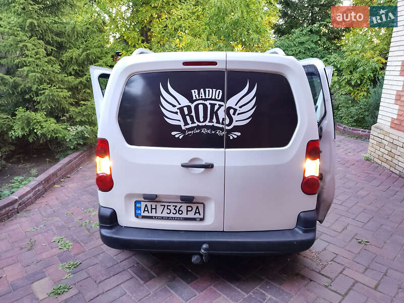 Минивэн Citroen Berlingo 2011 в Славянске