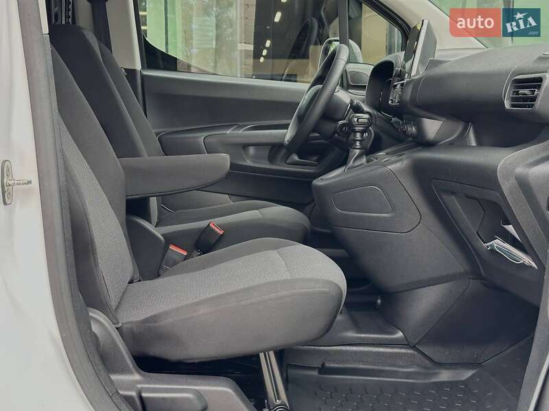 Минивэн Citroen Berlingo 2022 в Львове