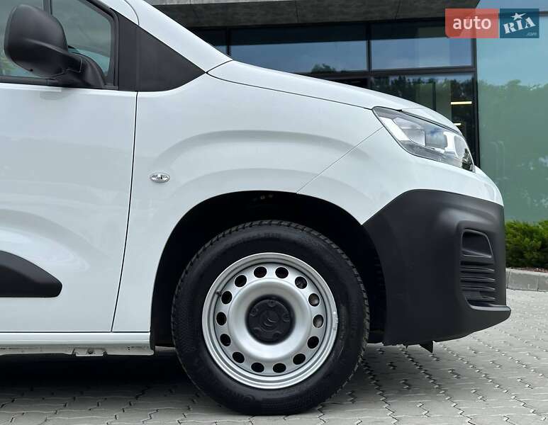 Минивэн Citroen Berlingo 2022 в Львове