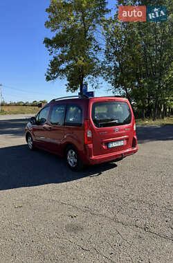 Минивэн Citroen Berlingo 2010 в 