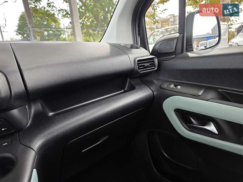 Мінівен Citroen Berlingo 2020 в Одесі