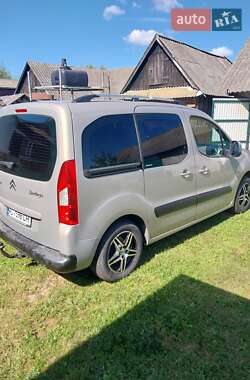 Минивэн Citroen Berlingo 2009 в 