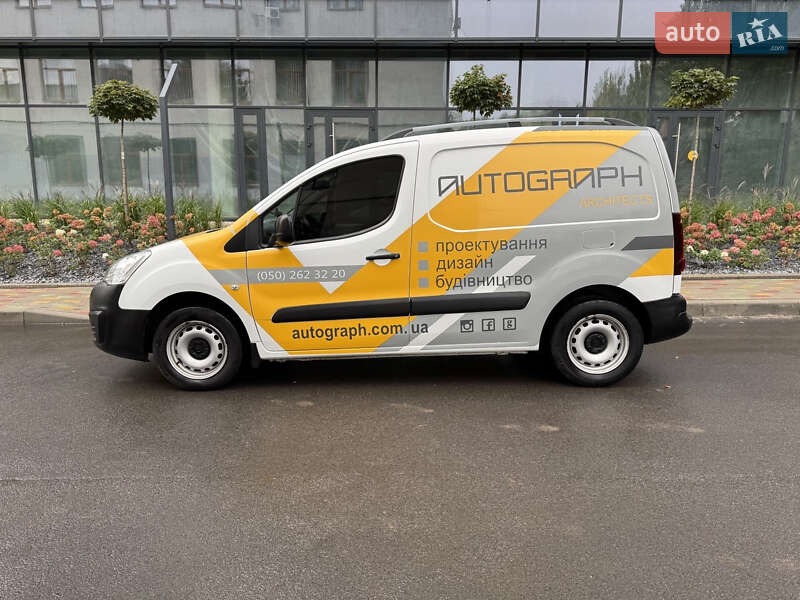 Вантажний фургон Citroen Berlingo 2015 в Рівному