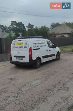 Грузовой фургон Citroen Berlingo 2011 в 