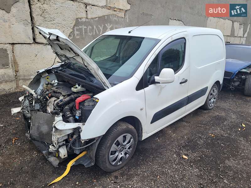 Грузовой фургон Citroen Berlingo 2012 в Николаеве