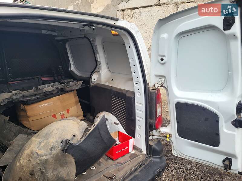 Грузовой фургон Citroen Berlingo 2012 в Николаеве