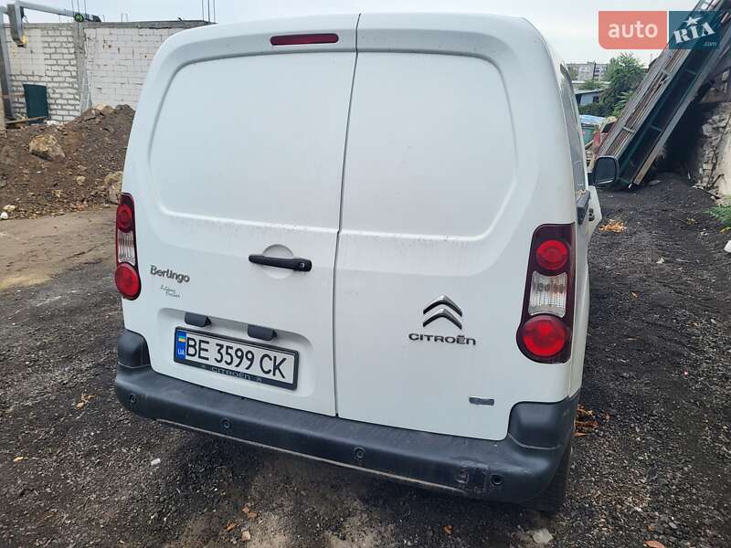 Грузовой фургон Citroen Berlingo 2012 в Николаеве