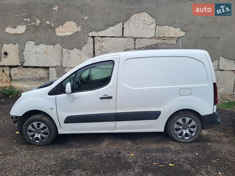Грузовой фургон Citroen Berlingo 2012 в Николаеве