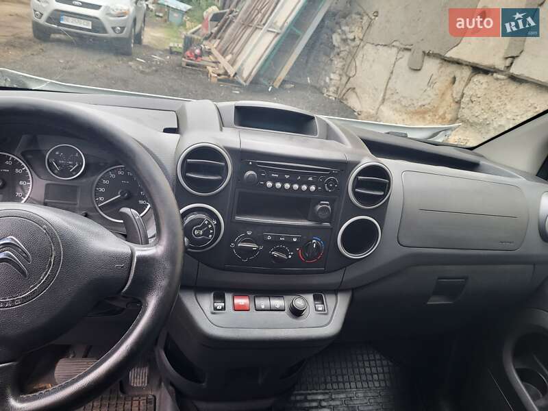 Грузовой фургон Citroen Berlingo 2012 в Николаеве
