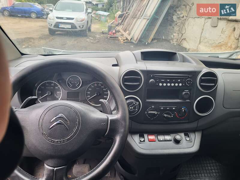 Грузовой фургон Citroen Berlingo 2012 в Николаеве