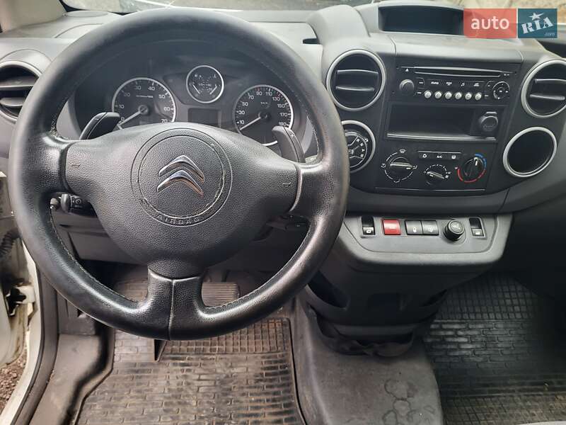 Грузовой фургон Citroen Berlingo 2012 в Николаеве
