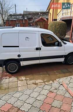 Грузовой фургон Citroen Berlingo 2007 в  фото 8 Грузовой фургон Citroen Berlingo 2007 в