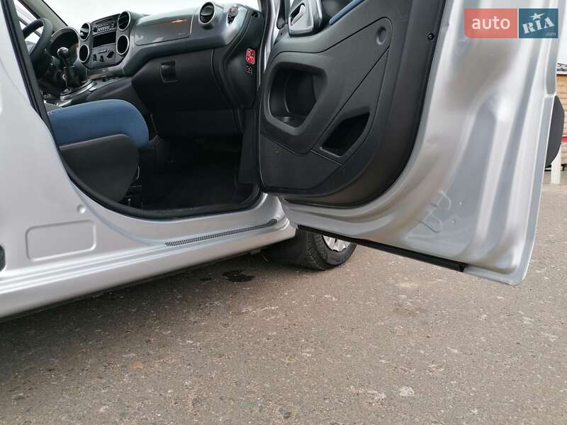 Минивэн Citroen Berlingo 2010 в Латовке