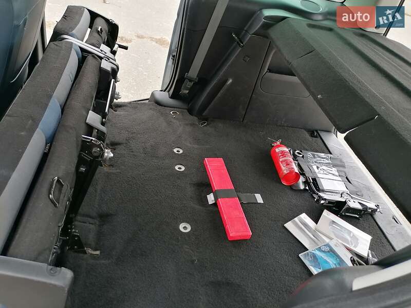 Минивэн Citroen Berlingo 2010 в Латовке