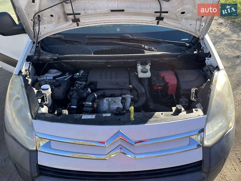 Минивэн Citroen Berlingo 2010 в Каменке-Бугской