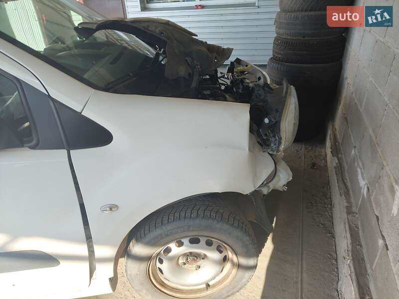 Мінівен Citroen Berlingo 2018 в Острозі фото 4 Мінівен Citroen Berlingo 2018 в Острозі