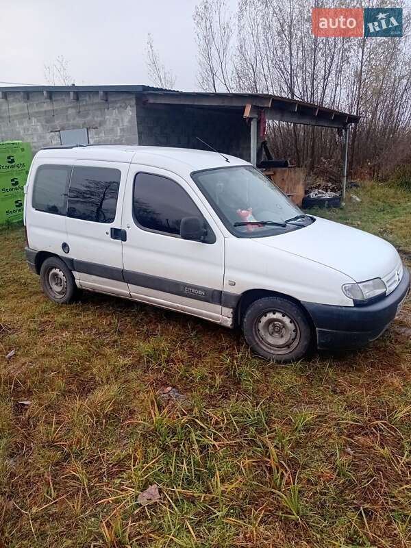 Минивэн Citroen Berlingo 2002 в Нетешине