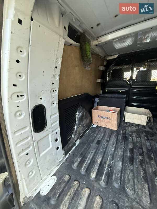 Грузопассажирский фургон Citroen Berlingo 2012 в Тернополе фото 8 Грузопассажирский фургон Citroen Berlingo 2012 в Тернополе