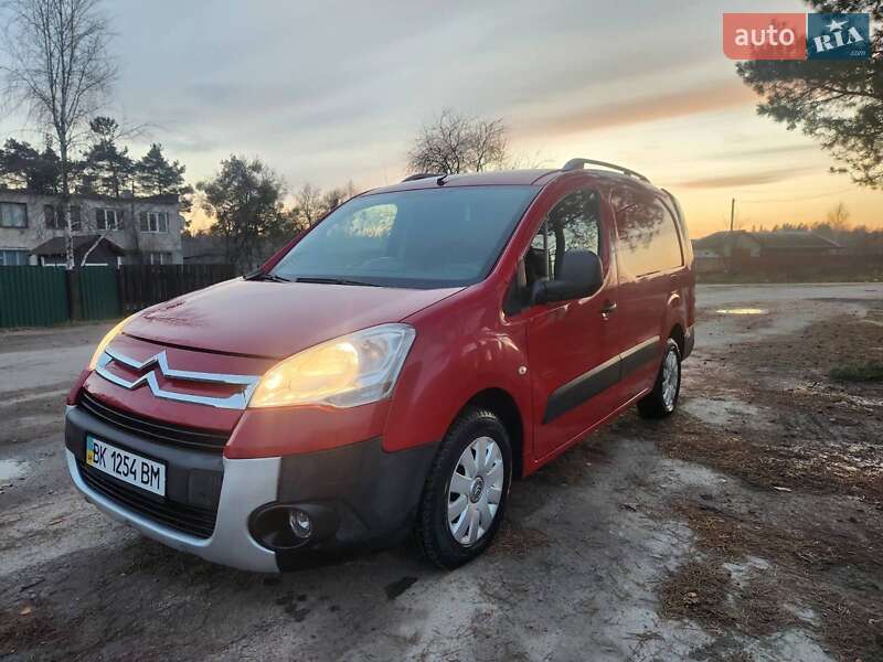 Вантажний фургон Citroen Berlingo 2011 в Сарнах фото 8 Вантажний фургон Citroen Berlingo 2011 в Сарнах