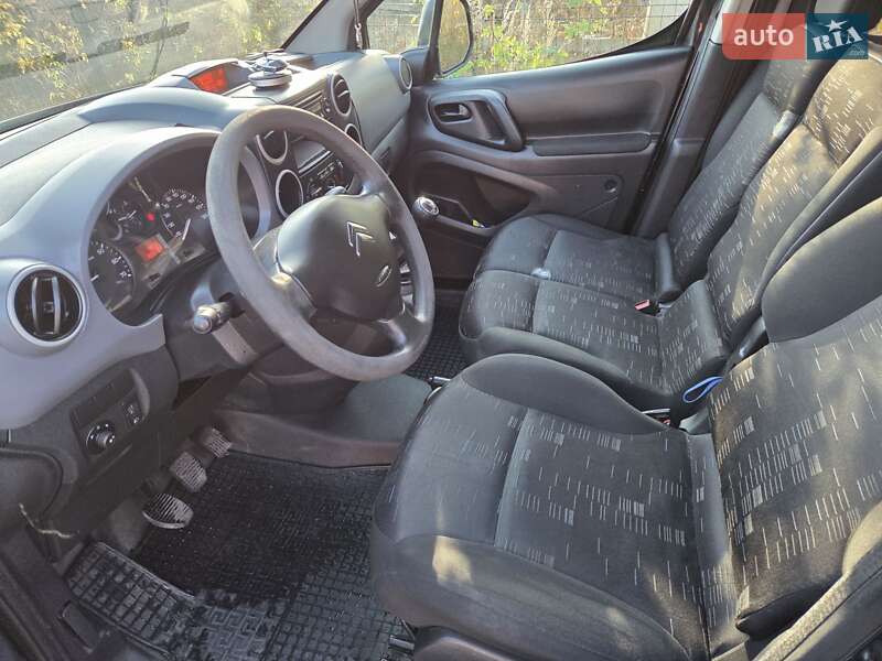 Мінівен Citroen Berlingo 2010 в Рівному фото 12 Мінівен Citroen Berlingo 2010 в Рівному