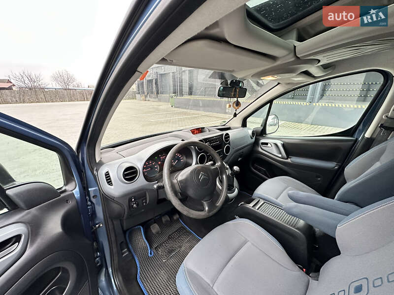 Мінівен Citroen Berlingo 2009 в Житомирі