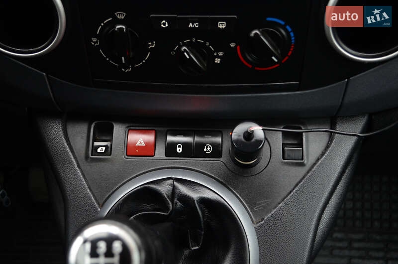 Минивэн Citroen Berlingo 2010 в Киеве фото 19 Минивэн Citroen Berlingo 2010 в Киеве