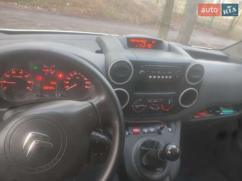 Грузопассажирский фургон Citroen Berlingo 2017 в Киеве