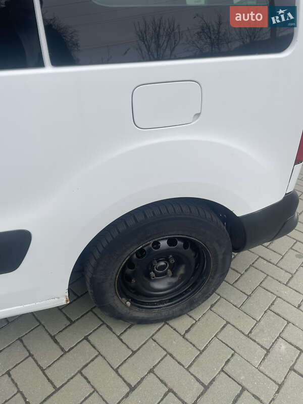 Минивэн Citroen Berlingo 2009 в Могилев-Подольске