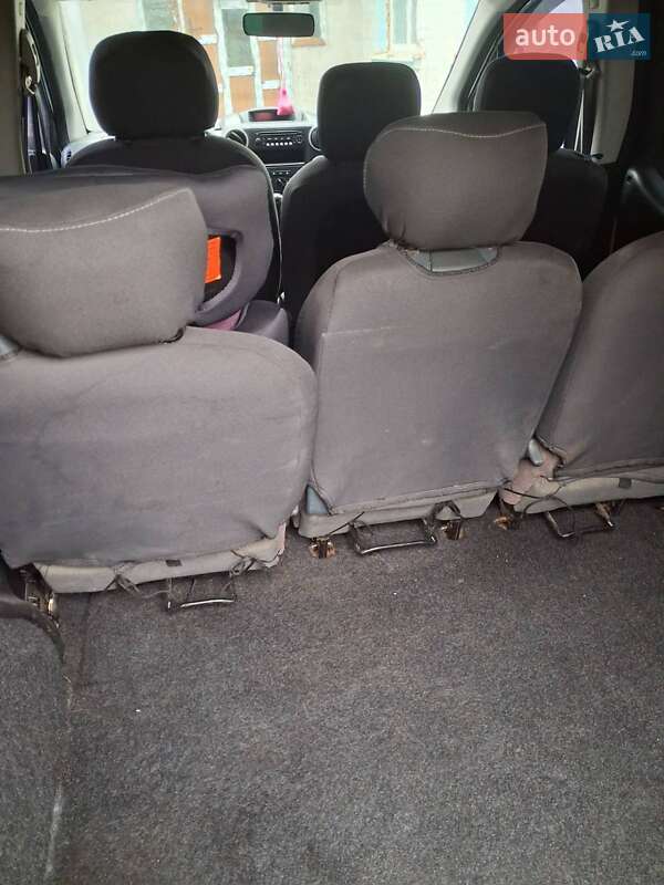 Минивэн Citroen Berlingo 2011 в Ерках