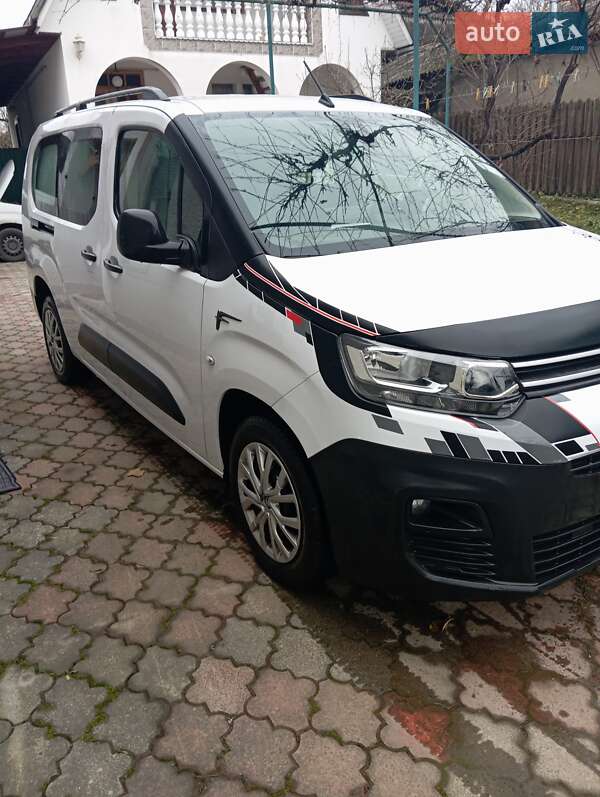 Мінівен Citroen Berlingo 2023 в Ужгороді фото 2 Мінівен Citroen Berlingo 2023 в Ужгороді
