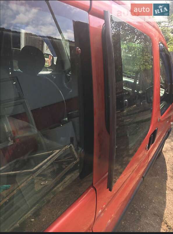 Мінівен Citroen Berlingo 2008 в Бурштині