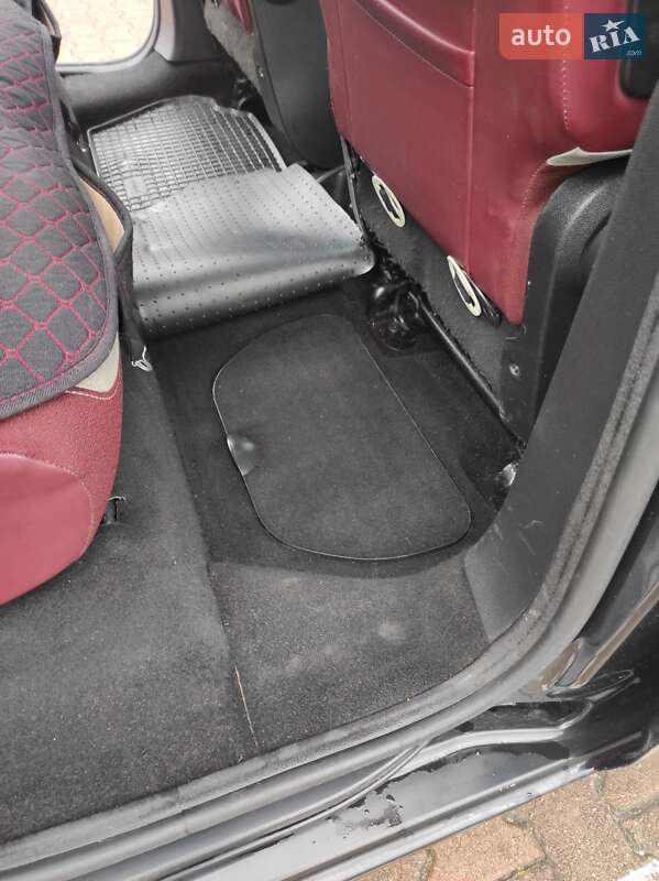 Мінівен Citroen Berlingo 2011 в Житомирі