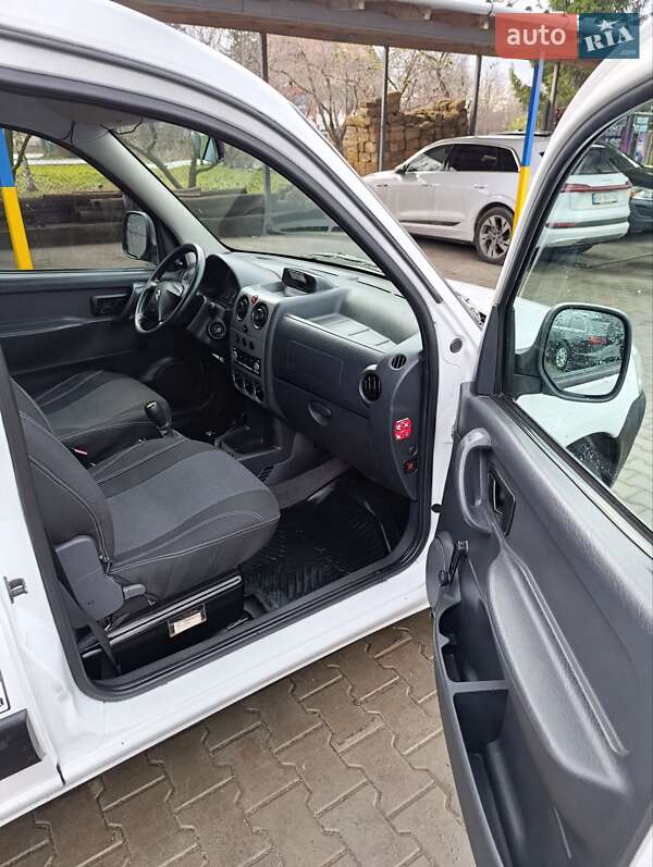 Мінівен Citroen Berlingo 2003 в Старокостянтинові