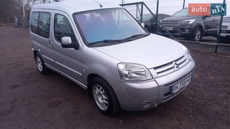 Мінівен Citroen Berlingo 2003 в Рівному