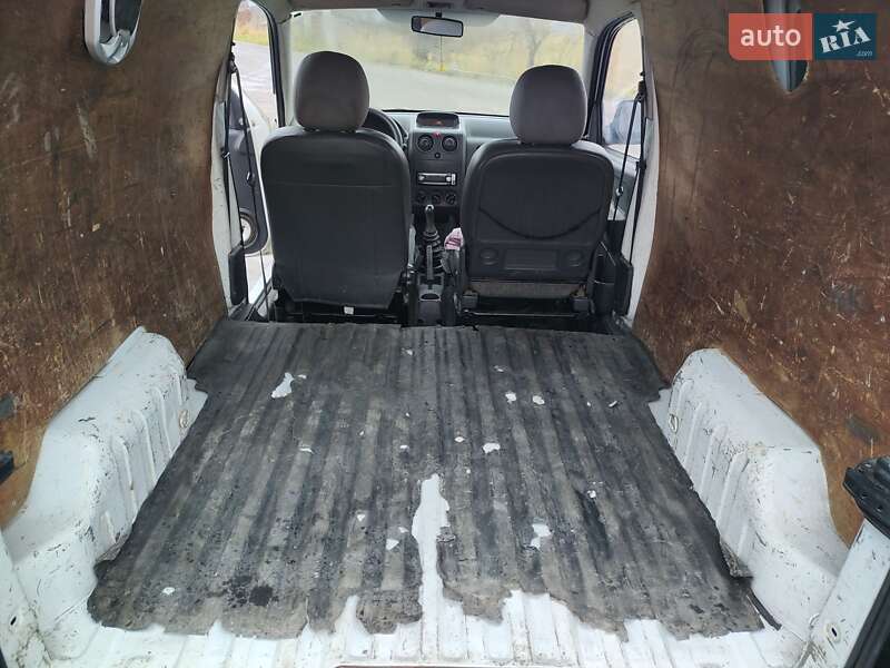 Вантажний фургон Citroen Berlingo 2003 в Львові