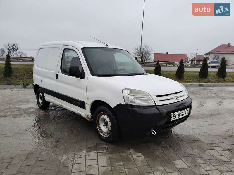 Вантажний фургон Citroen Berlingo 2003 в Львові