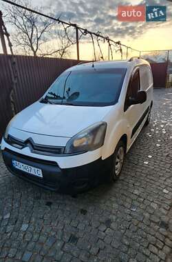 Грузовой фургон Citroen Berlingo 2012 в Иршаве