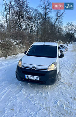 Вантажний фургон Citroen Berlingo 2015 в Кам'янець-Подільському