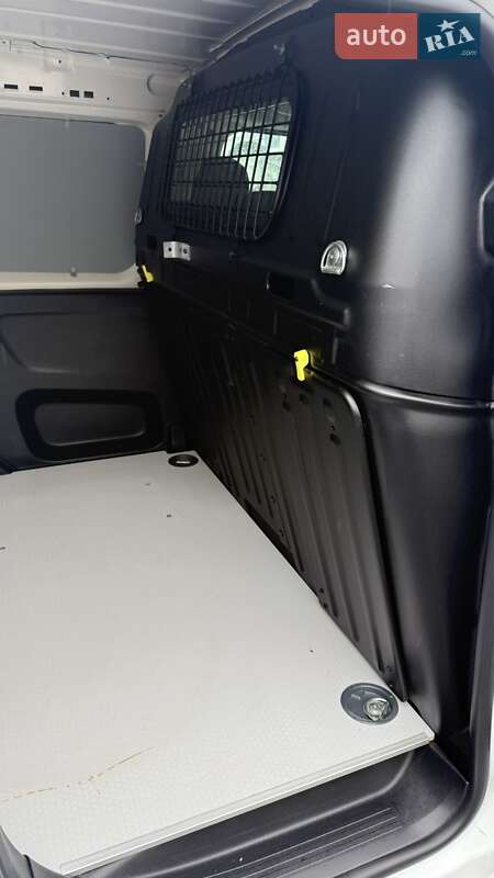 Вантажівка Citroen Berlingo 2022 в Луцьку
