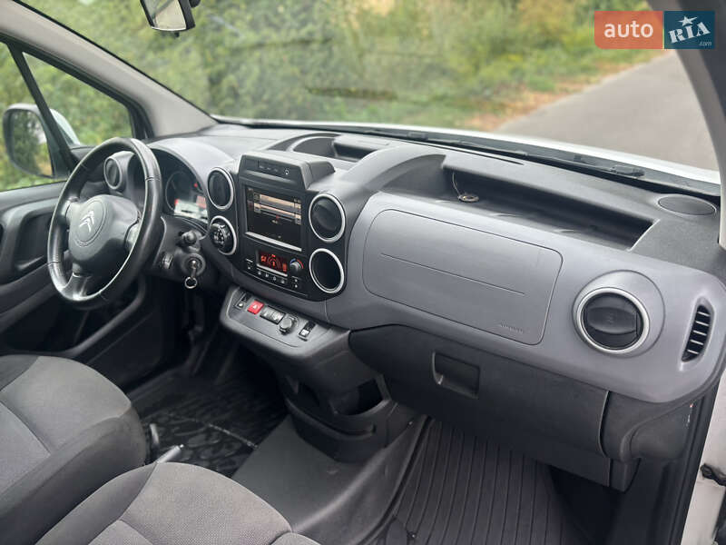 Грузовой фургон Citroen Berlingo 2018 в Владимире