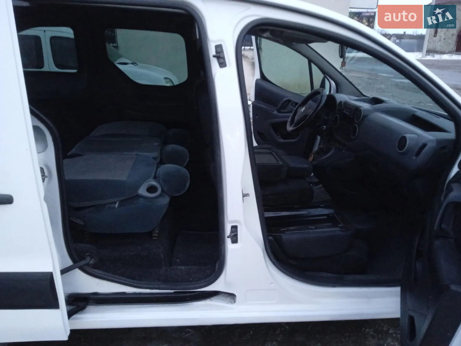 2010 Citroen Berlingo - мініатюра 46