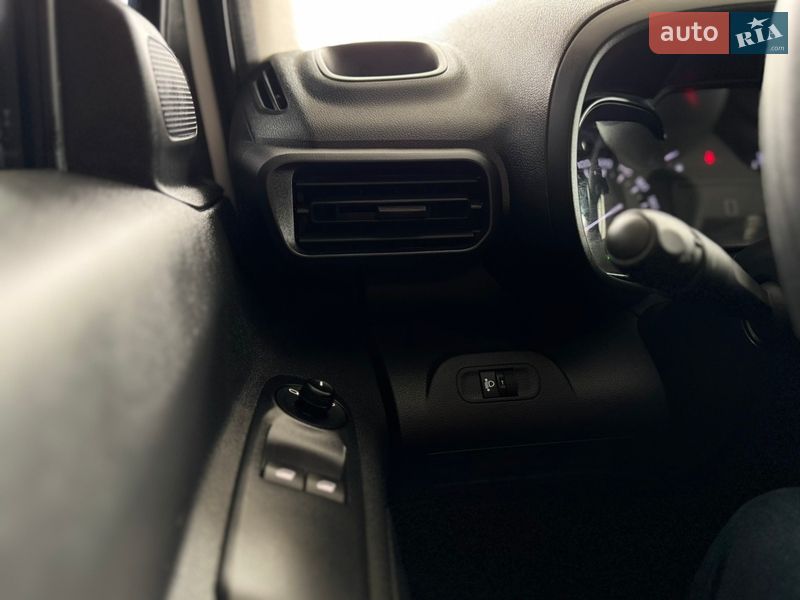 Минивэн Citroen Berlingo 2023 в Киеве