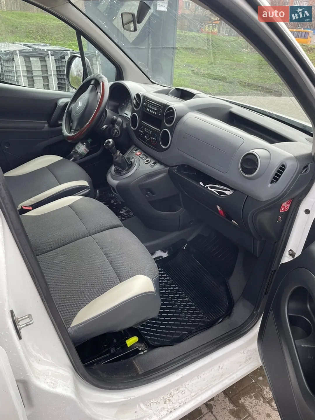 2010 Citroen Berlingo - мініатюра 8