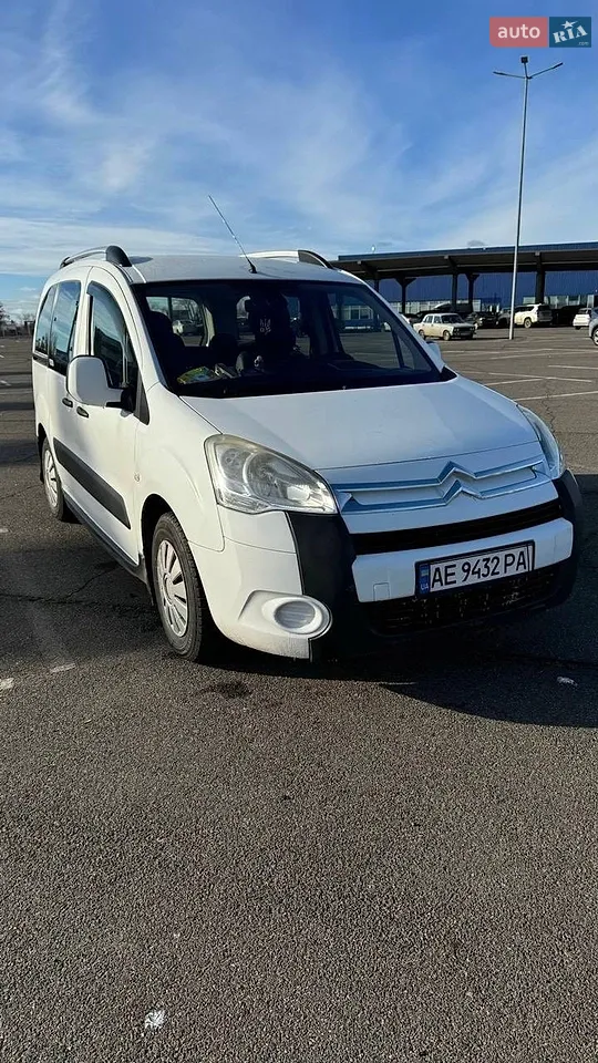 2011 Citroen Berlingo - мініатюра 32