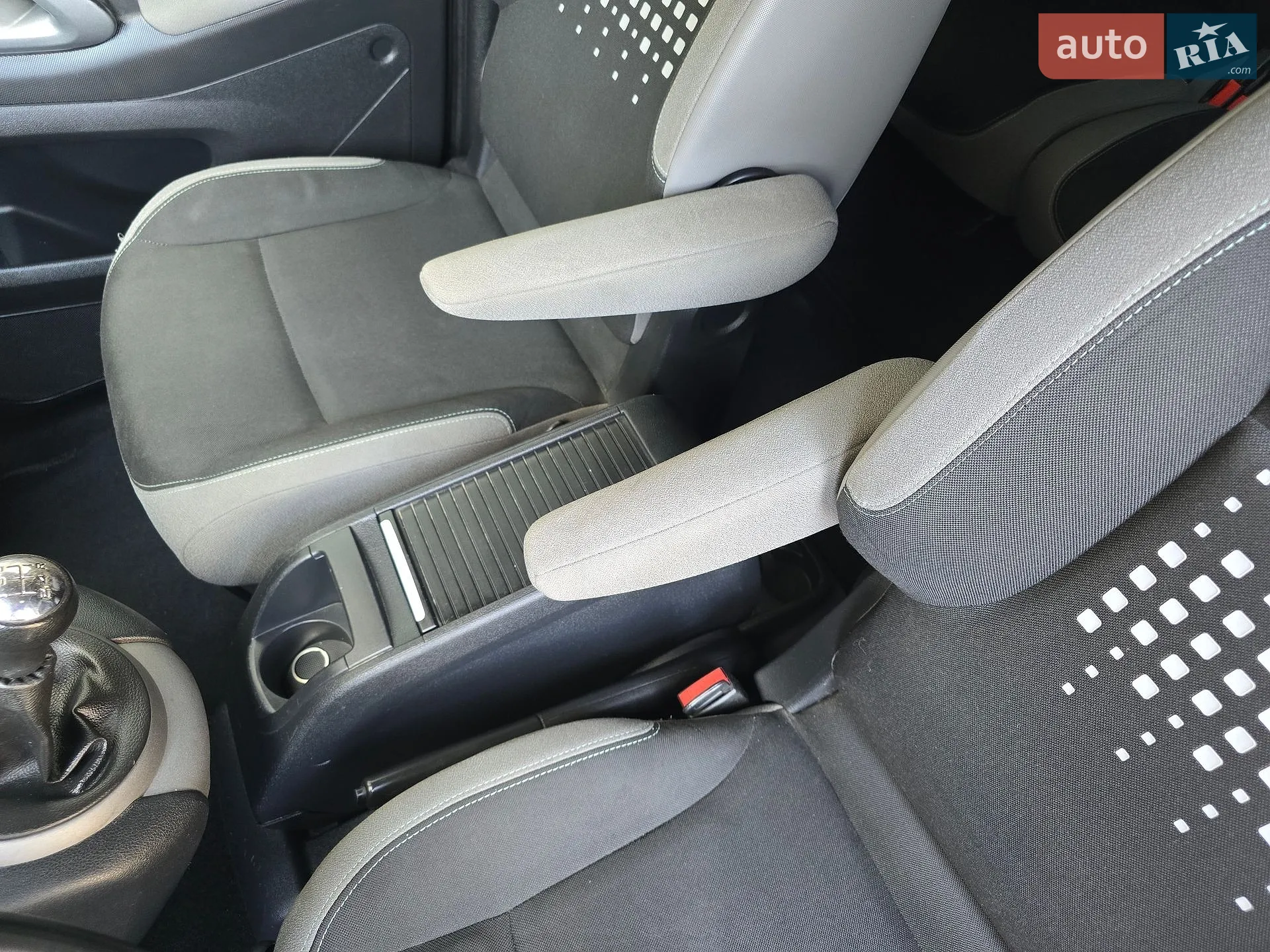 2015 Citroen Berlingo - мініатюра 23